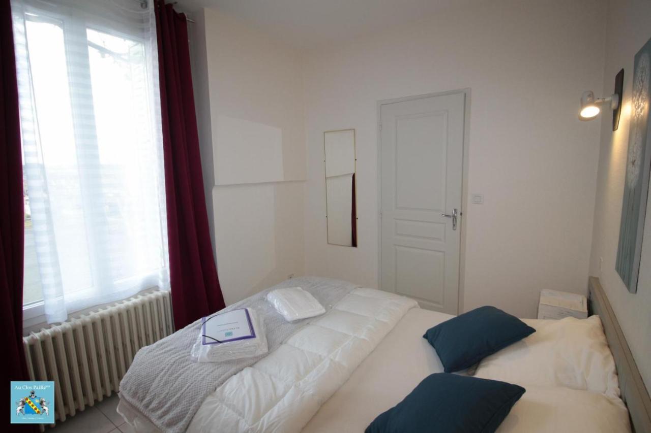 Au Clos Paille Posay Hotel