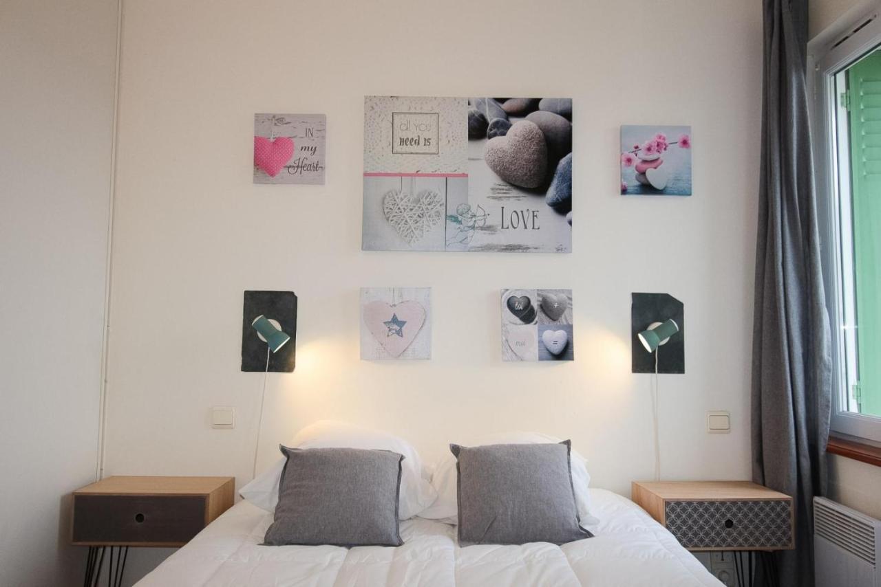 Au Clos Paille Posay Hotel